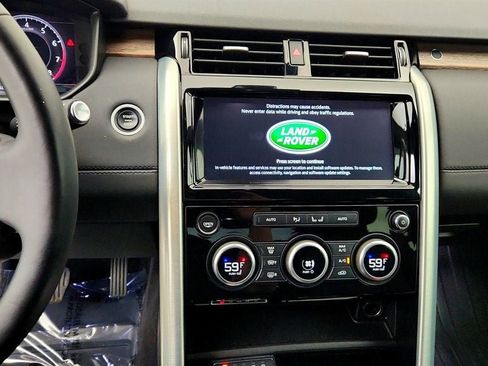 Used 2020 Land Rover Discovery HSE AWD/4WD image 18