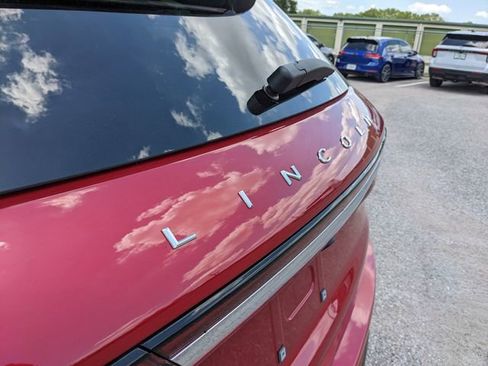 Used 2025 Lincoln Corsair AWD w/ Equipment Group 101A image 12