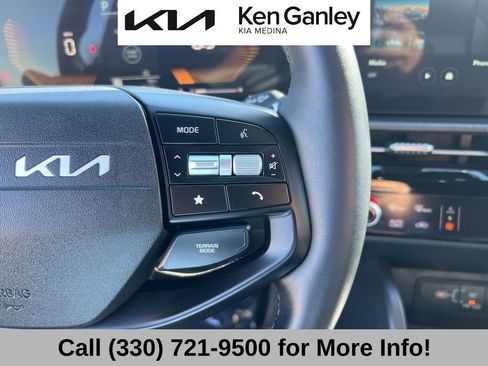 Certified 2026 Kia Sportage X-Line w/ X-Line Premium Package image 32