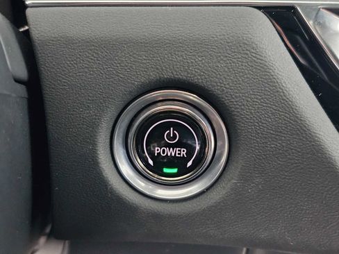 Used 2025 Cadillac Lyriq Luxury w/ LPO, Floor Liner Package image 28