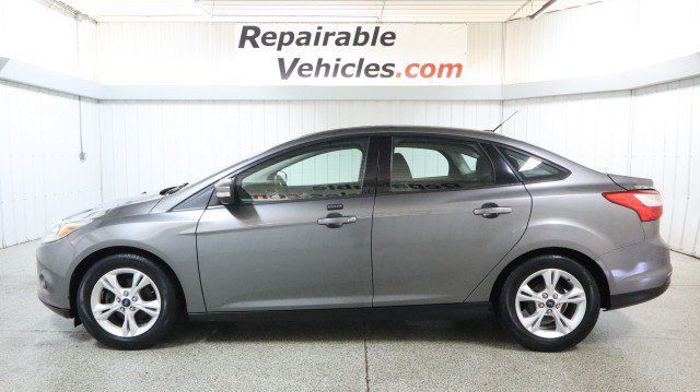 Used 2014 Ford Focus SE FWD image 1
