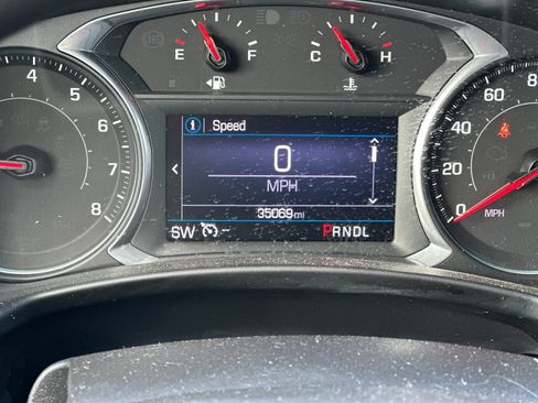 Used 2022 Chevrolet Equinox LT FWD image 25