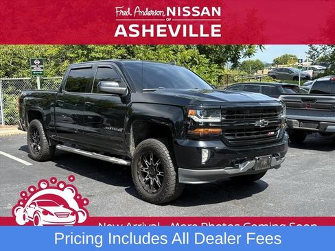 Used 2018 Chevrolet Silverado 1500 LT w/ All Star Edition AWD/4WD image 1