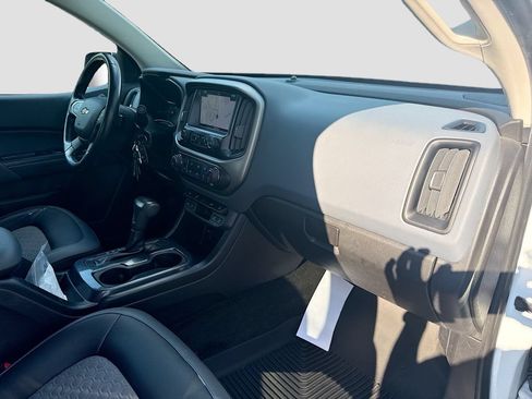Used 2016 Chevrolet Colorado Z71 AWD/4WD image 28