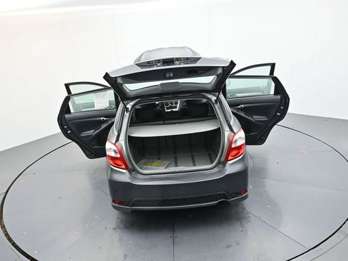 Used 2013 Toyota Matrix L image 36