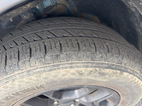 Used 2019 Jeep Cherokee Trailhawk w/ Comfort/Convenience Group image 15