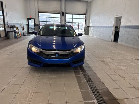 Used 2017 Honda Civic EX image 6