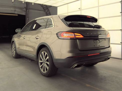 Used 2019 Lincoln Nautilus Select FWD image 4