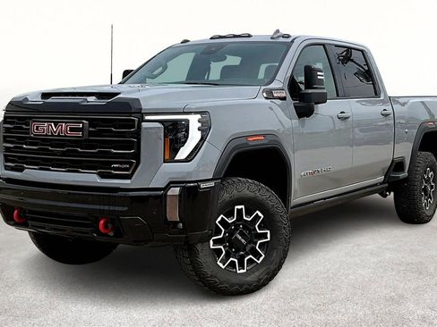 Used 2024 GMC Sierra 2500 AT4X image 14