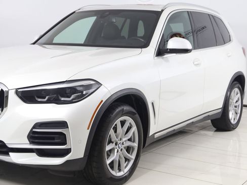 Used 2023 BMW X5 xDrive40i w/ Premium Package AWD/4WD image 56