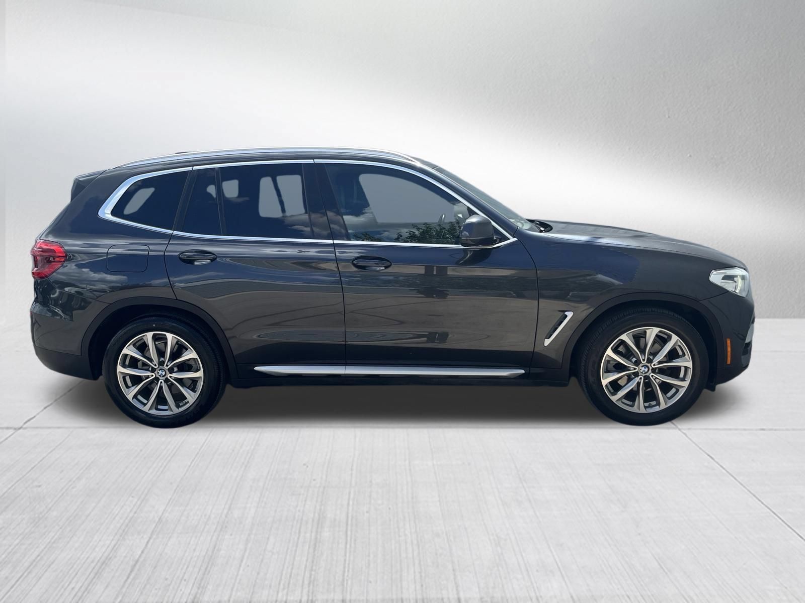 Used 2019 BMW X3 sDrive30i RWD image 5