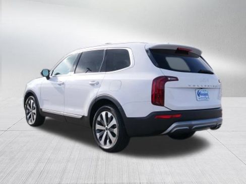 Used 2022 Kia Telluride S image 5