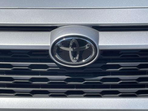 Used 2024 Toyota RAV4 LE image 4