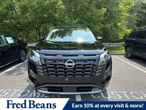 New 2026 Nissan Pathfinder Platinum AWD/4WD image 2