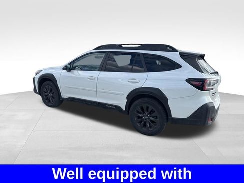 Used 2023 Subaru Outback Onyx Edition image 3