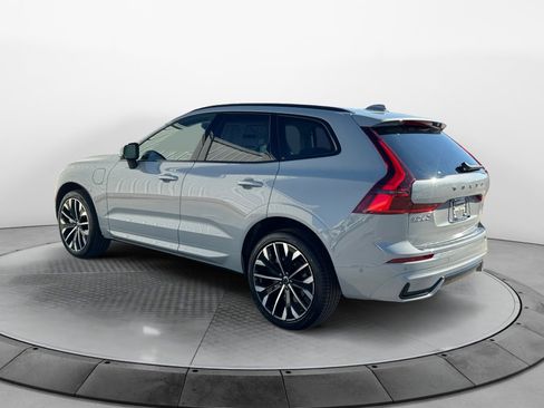 New 2026 Volvo XC60 T8 Ultra w/ Protection Package Premier image 5