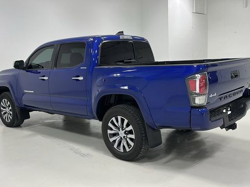 Used 2023 Toyota Tacoma Limited image 3