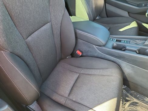 Used 2024 Honda Accord EX image 17