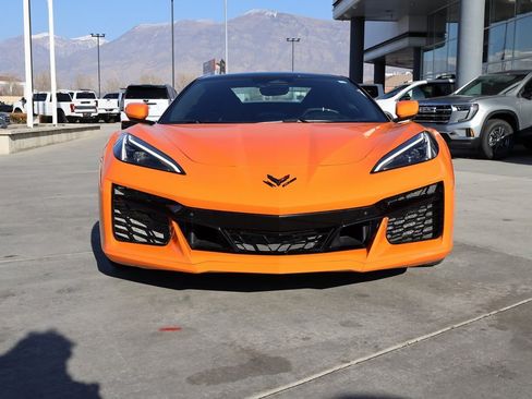 Used 2024 Chevrolet Corvette Z06 image 9