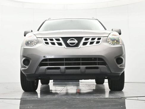 Used 2011 Nissan Rogue SV FWD image 37