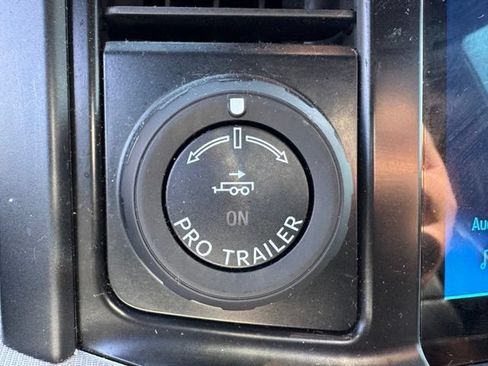Used 2023 Ford F150 Raptor AWD/4WD image 34