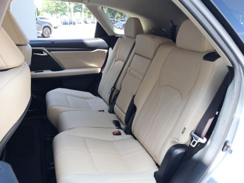 Used 2022 Lexus RX 350L Luxury w/ Accessory Package (Z1) FWD image 36