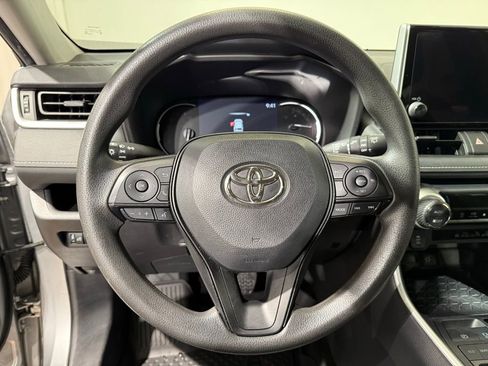 Used 2024 Toyota RAV4 XLE image 22