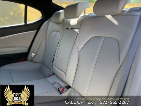 Used 2025 Genesis G70 2.5T AWD/4WD image 9