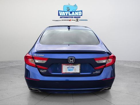 Used 2020 Honda Accord Sport image 4