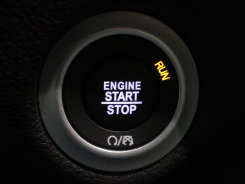 New 2026 Chrysler Pacifica Select image 33