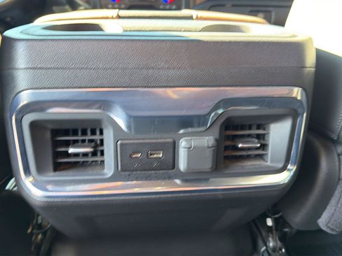 Used 2022 Chevrolet Silverado 2500 High Country w/ LPO, Hitch Package AWD/4WD image 19
