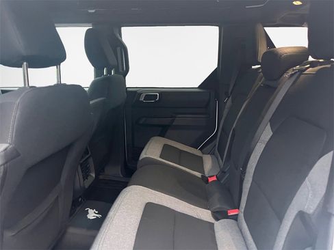 Used 2025 Ford Bronco Big Bend image 23