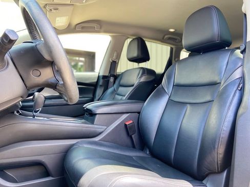 Used 2019 Nissan Murano SL FWD image 15