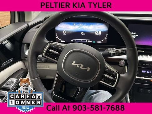 Used 2024 Kia Carnival SX Prestige FWD image 20