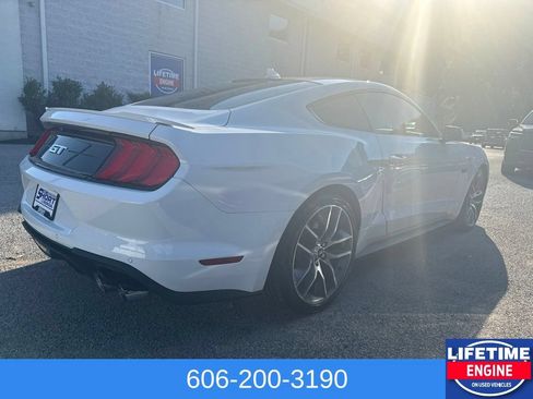 Used 2021 Ford Mustang GT RWD image 9