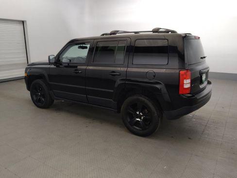 Used 2017 Jeep Patriot High Altitude AWD/4WD image 3