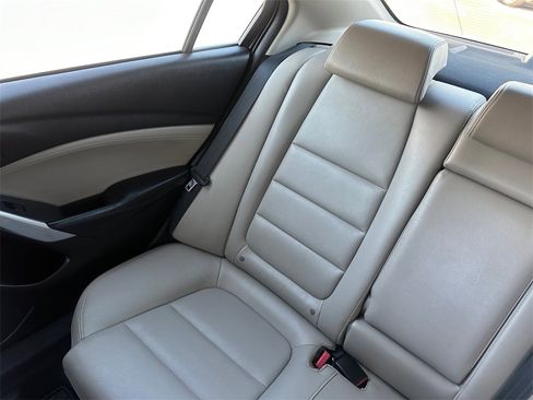 Used 2014 MAZDA MAZDA6 Touring w/ Touring Technology Package image 35