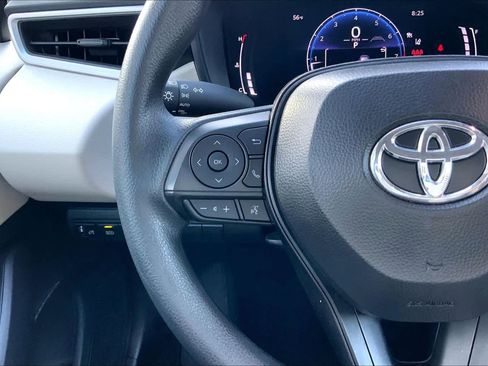 Used 2026 Toyota Corolla LE image 22