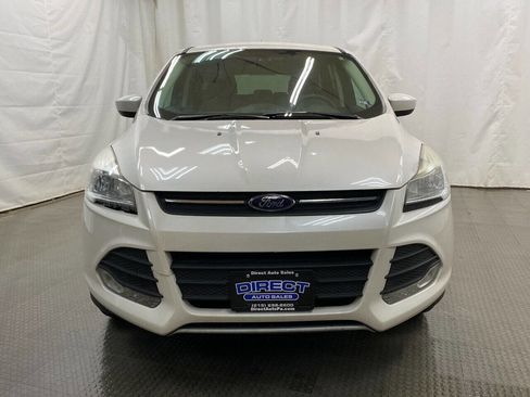 Used 2015 Ford Escape SE image 3