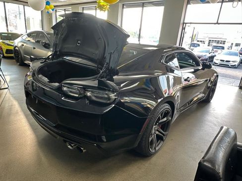 Used 2021 Chevrolet Camaro SS image 14