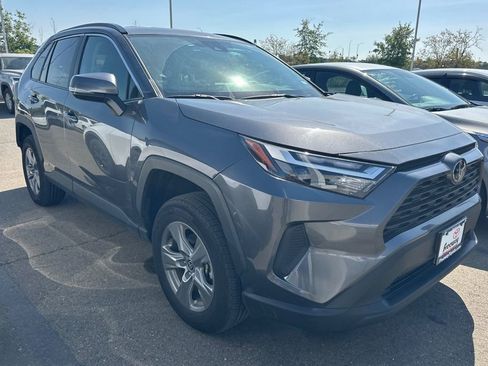 Used 2025 Toyota RAV4 XLE image 2