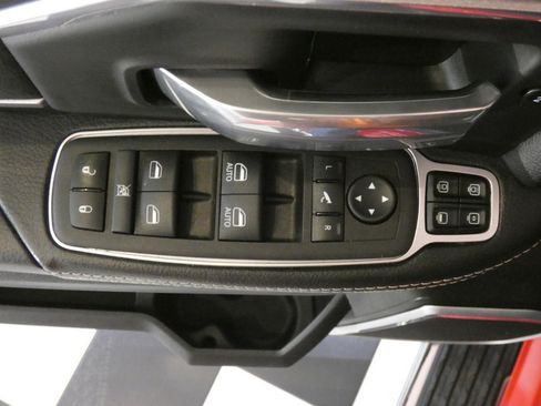 Used 2024 RAM 3500 Laramie w/ Sport Appearance Package image 21