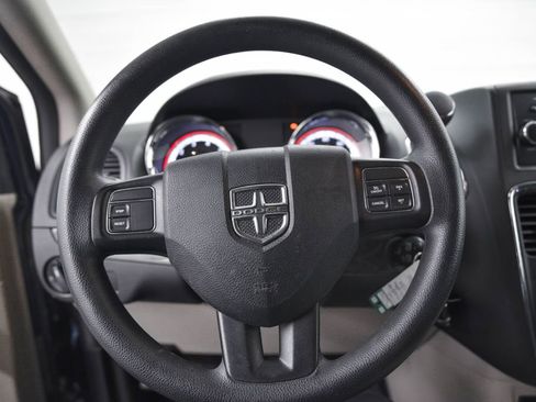 Used 2015 Dodge Grand Caravan SXT image 20