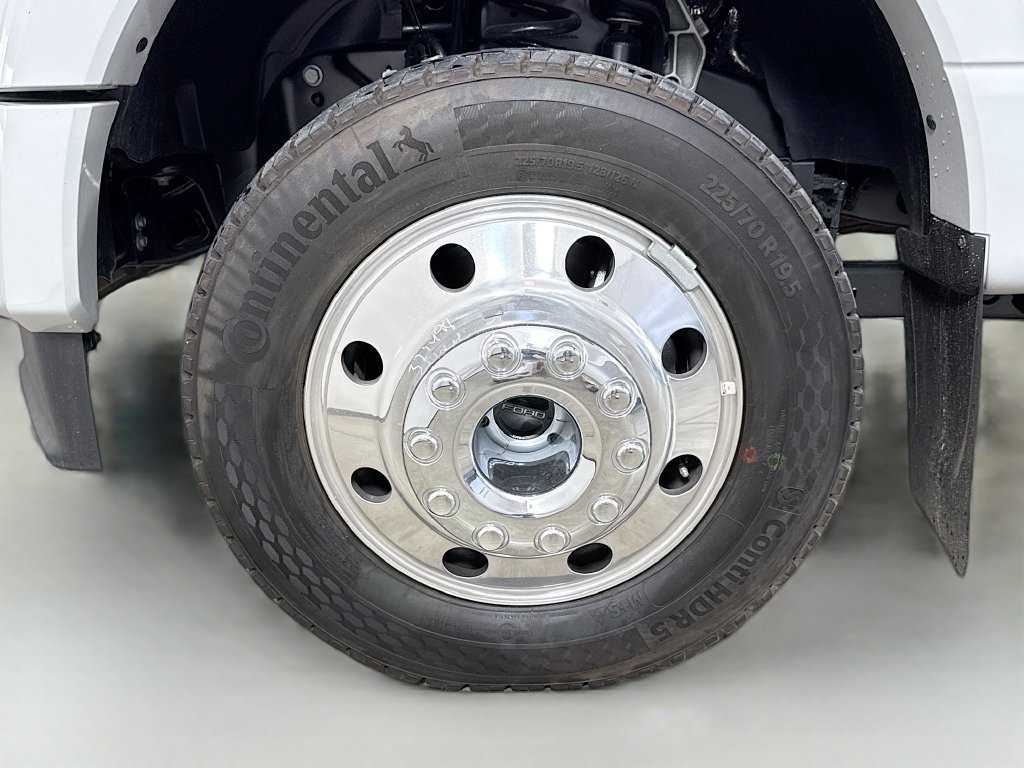 Used 2026 Ford F450 Platinum w/ Platinum Plus Package AWD/4WD image 35