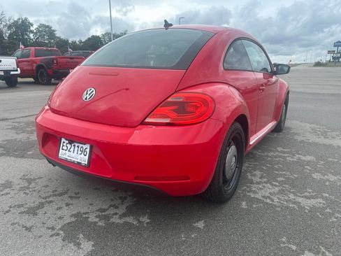 Used 2014 Volkswagen Beetle 2.5 FWD image 5
