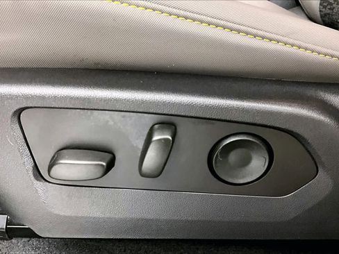 Certified 2024 Chevrolet Colorado ZR2 image 32