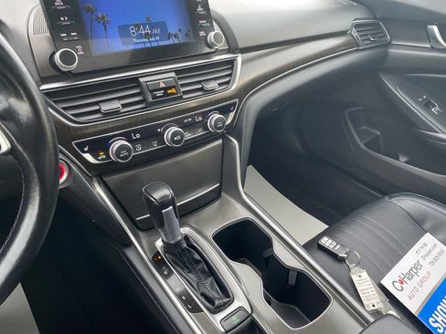 Used 2018 Honda Accord EX-L image 32