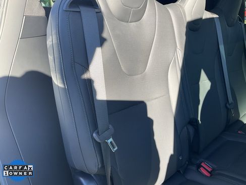 Used 2023 Tesla Model X image 57