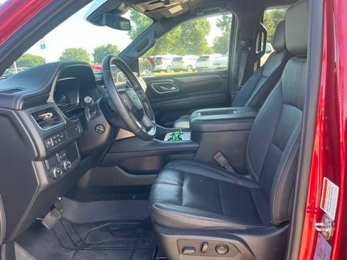 Used 2024 Chevrolet Tahoe RST w/ Luxury Package RWD image 14