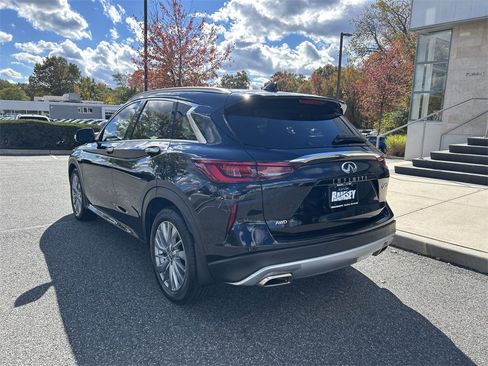Certified 2023 INFINITI QX50 Luxe image 6